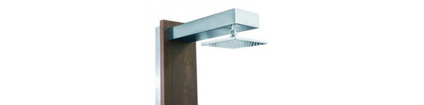 Ντουζιέρες πισίνας